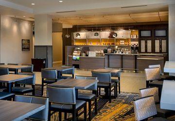 Courtyard By Marriott Philadelphia